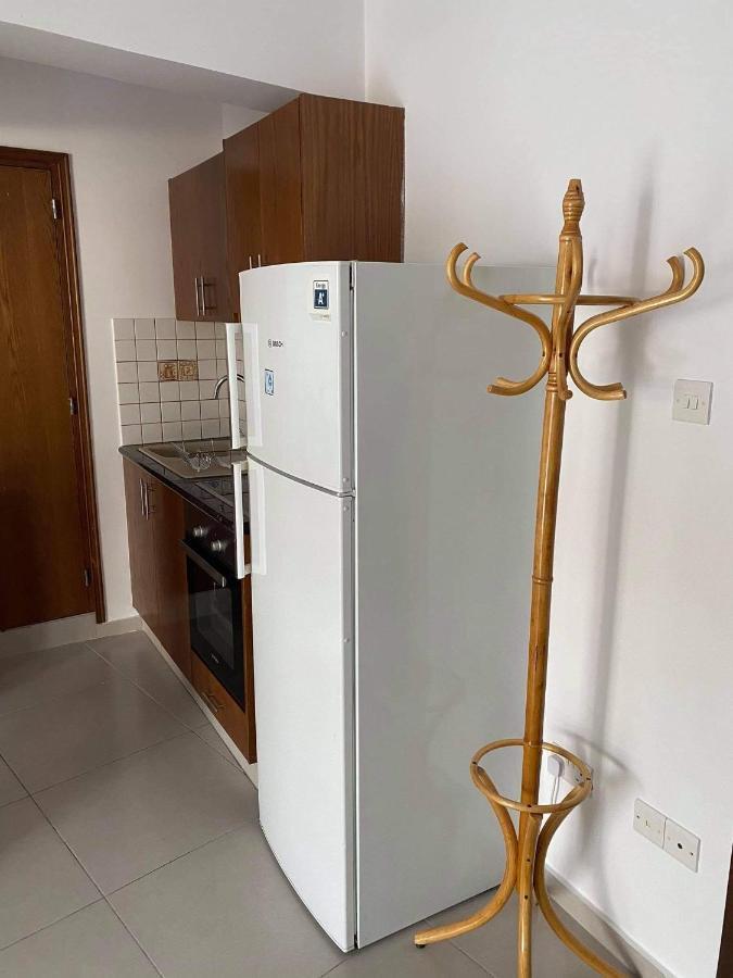 Beachside Apartment In Kato Paphos Lighthouse 81 Zewnętrze zdjęcie